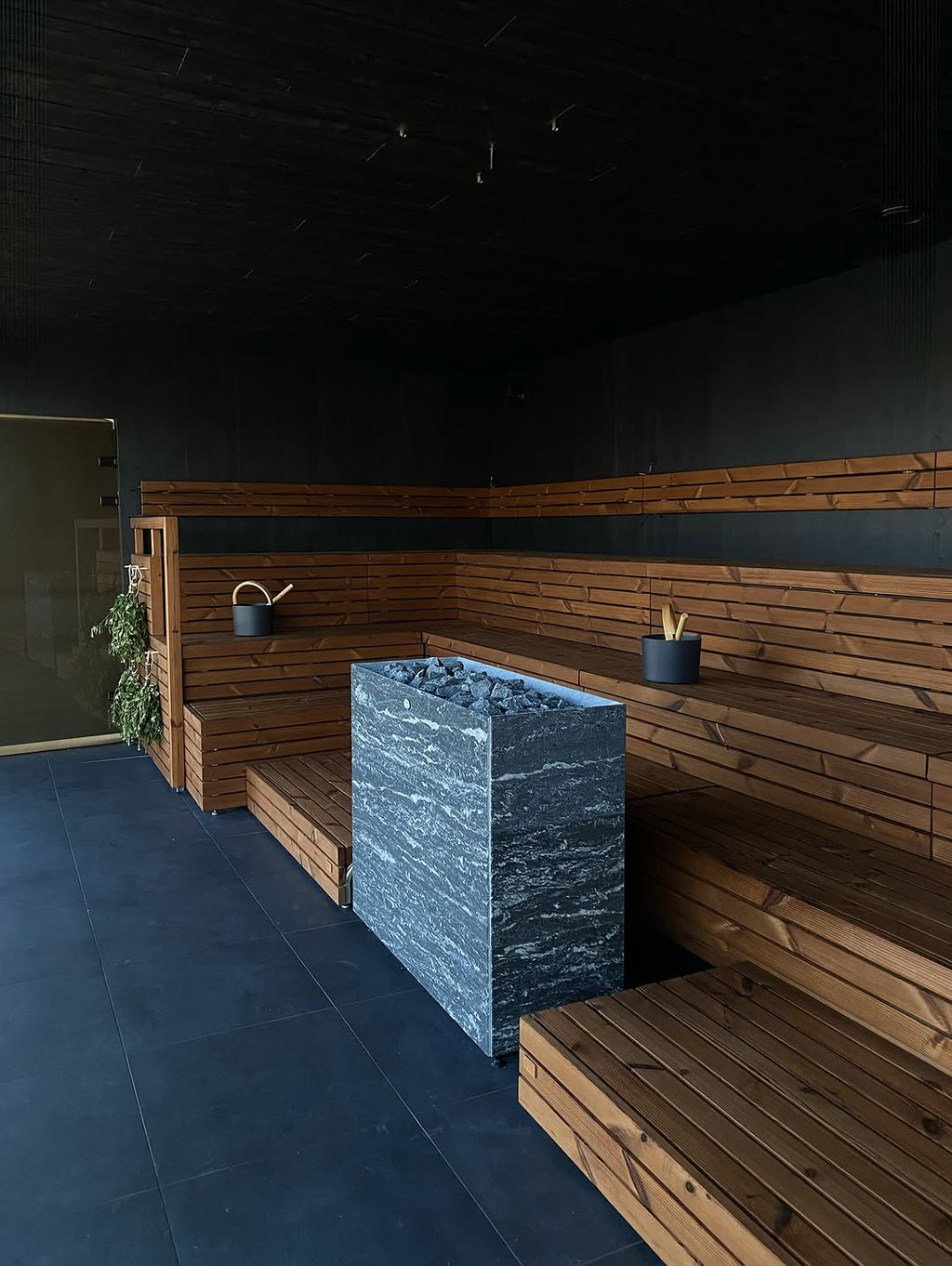 Tulikivi Tuisku XL 13 - 21 kWt for 12 - 36 m3 saunas