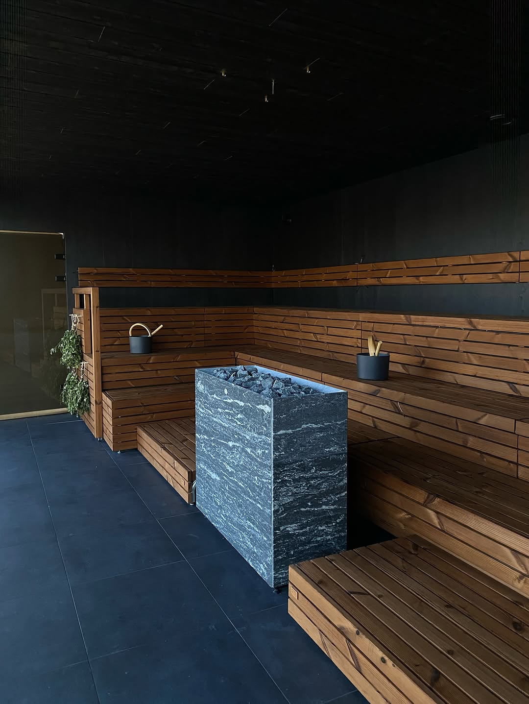 Tulikivi Tuisku XL 13 - 21 kWt for 12 - 36 m3 saunas