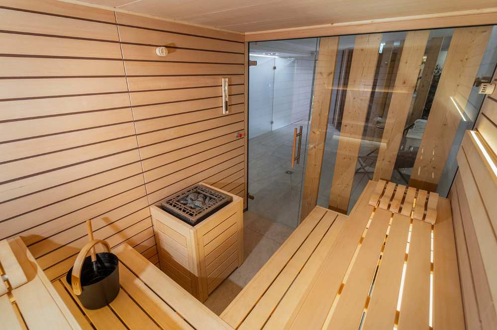 EOS Cubo 9 kW — Premium Floor-Standing Sauna Heater